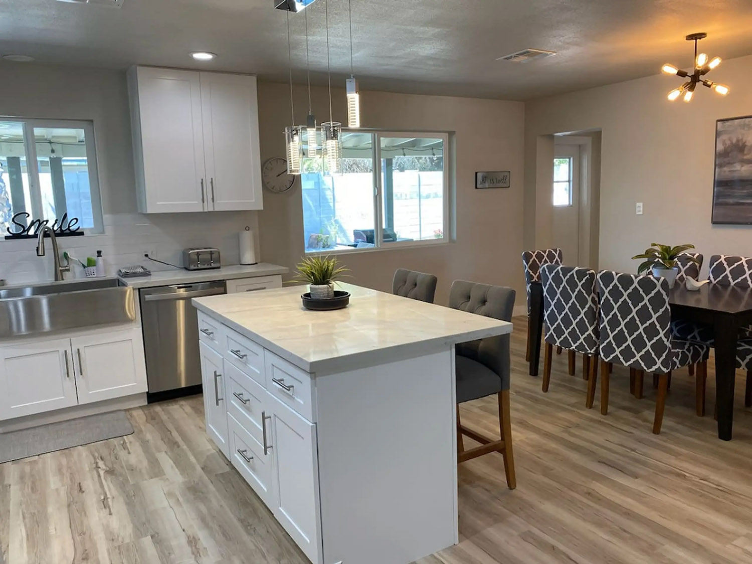 Arizona Vacation Rentals Listings | Apricate Rentals Direct Booking
